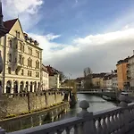 Wagner Apartment